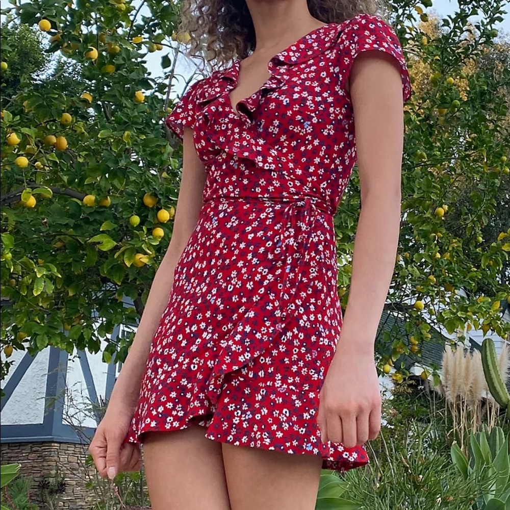 Aritzia Sunday Best ruffle wrap dress